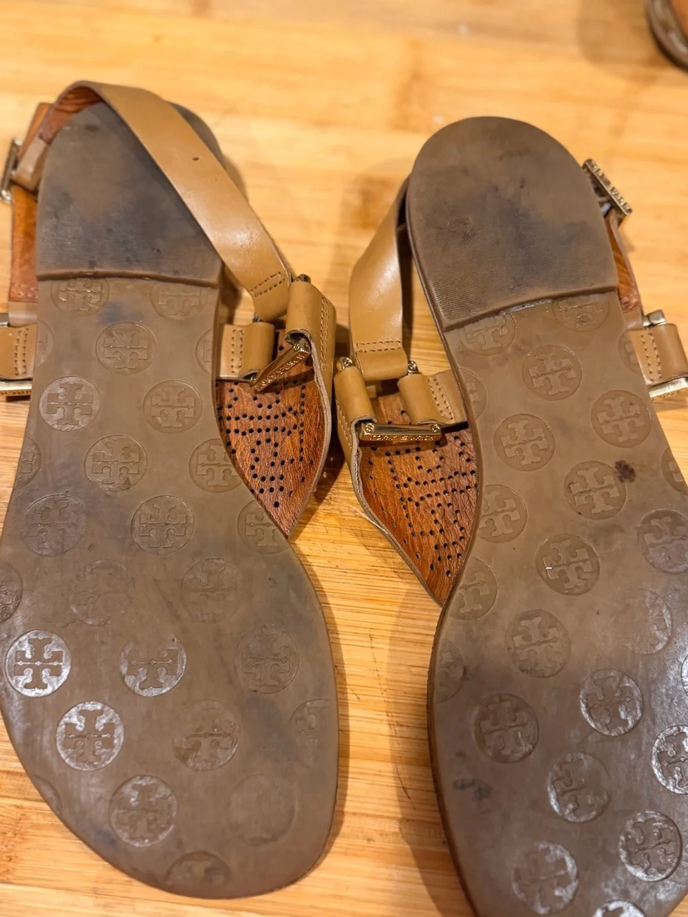 Tory Burch tory burch